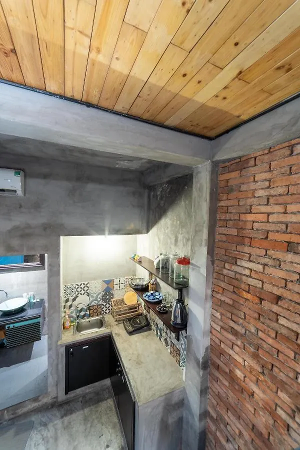 Guest house Stay&Chill - S.1: Ancient Studio Nearby Bui Vien Ho Chi Minh City
