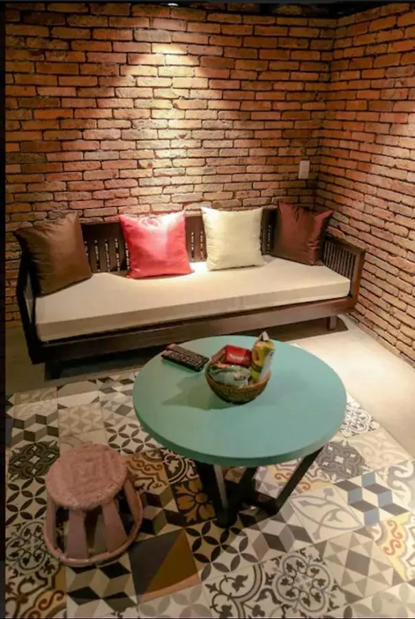 Stay&Chill - S.1: Ancient Studio Nearby Bui Vien Ho Chi Minh City Guest house