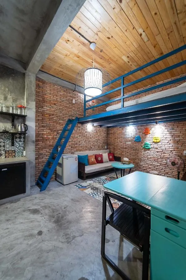 Guest house Stay&Chill - S.1: Ancient Studio Nearby Bui Vien Ho Chi Minh City Vietnam