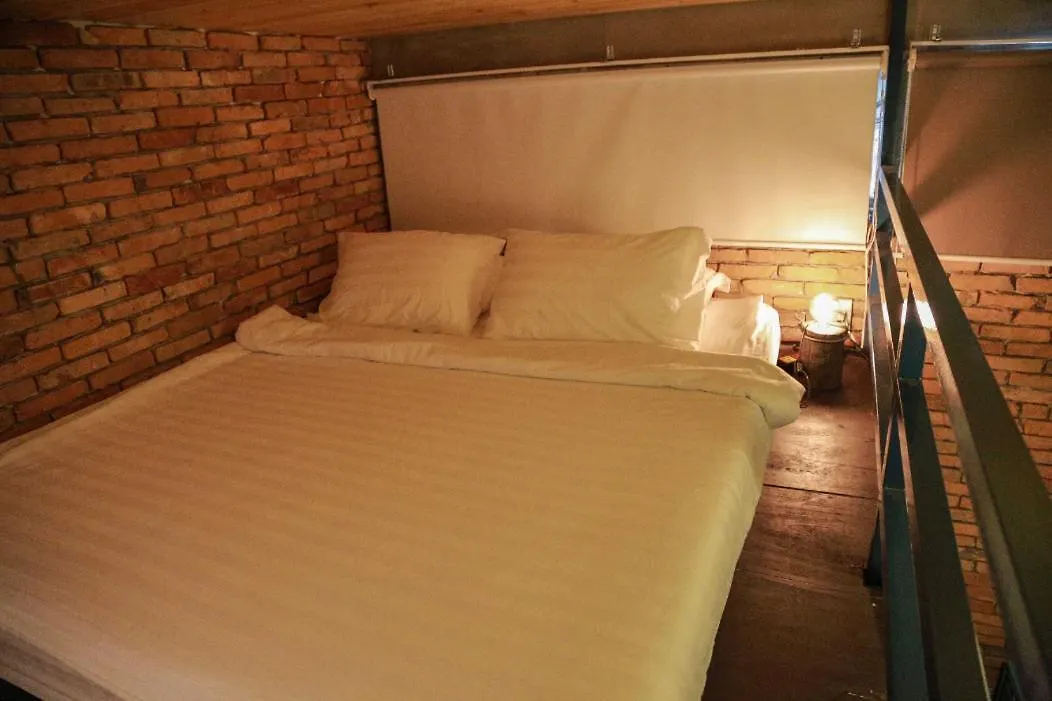 Stay&Chill - S.1: Ancient Studio Nearby Bui Vien Ho Chi Minh City 0*,
