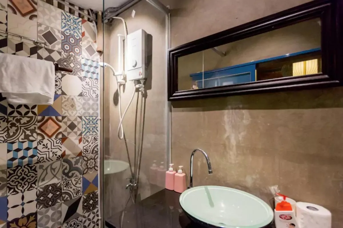 Stay&Chill - S.1: Ancient Studio Nearby Bui Vien Ho Chi Minh City Guest house