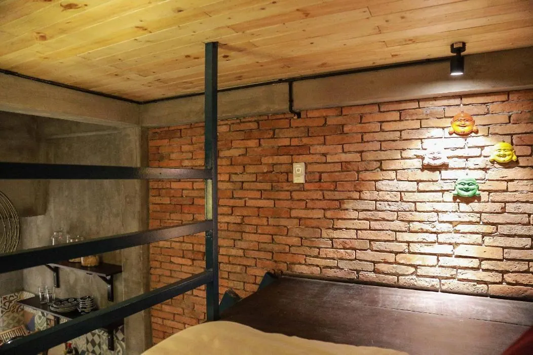 Stay&Chill - S.1: Ancient Studio Nearby Bui Vien Ho Chi Minh City Guest house